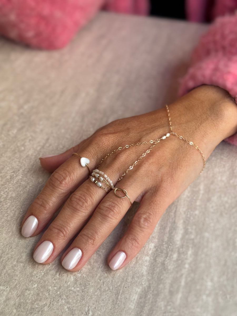 Laura- bijoux de main